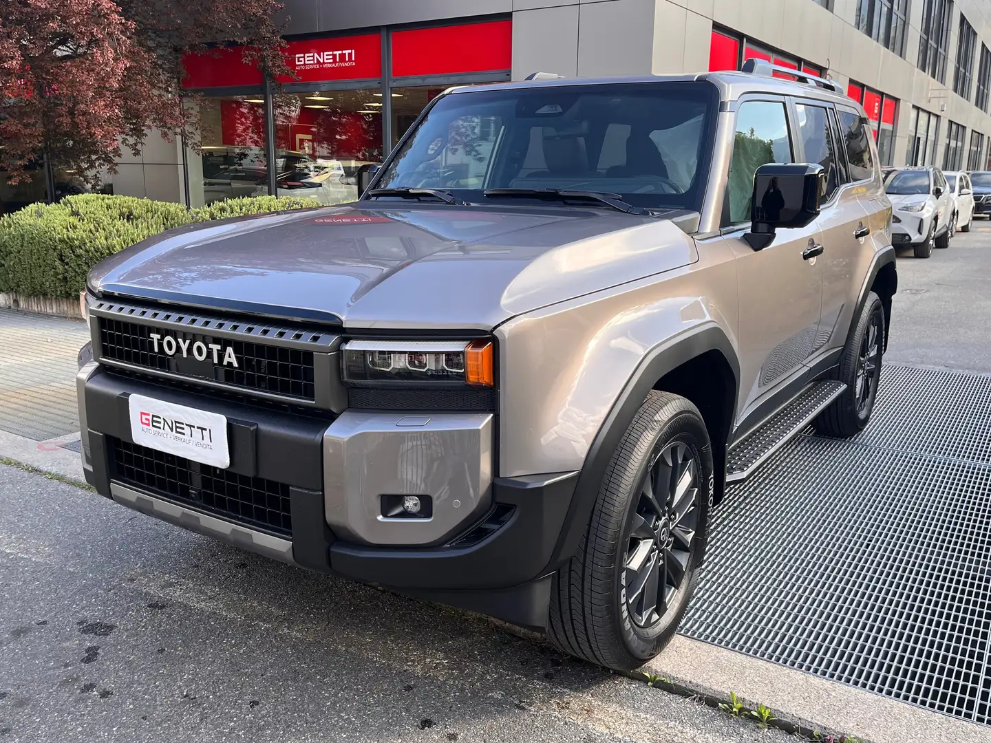 Toyota Land Cruiser 250 LOUNGE 2.8 d-4 AUTOM. 8 M AVANTGARDE BRONZE - 1