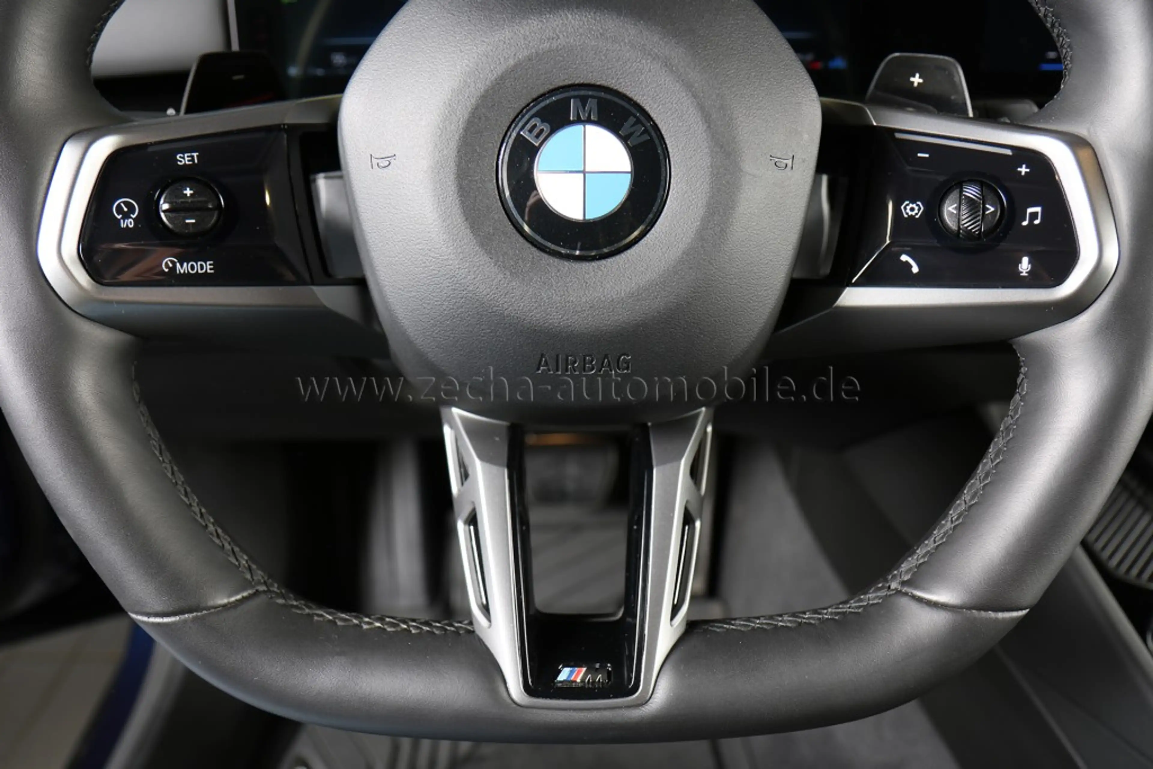 BMW 540 d xDr. Touring M-SportPRO.AHK.Standhzg.Sitzbel. — photo 6