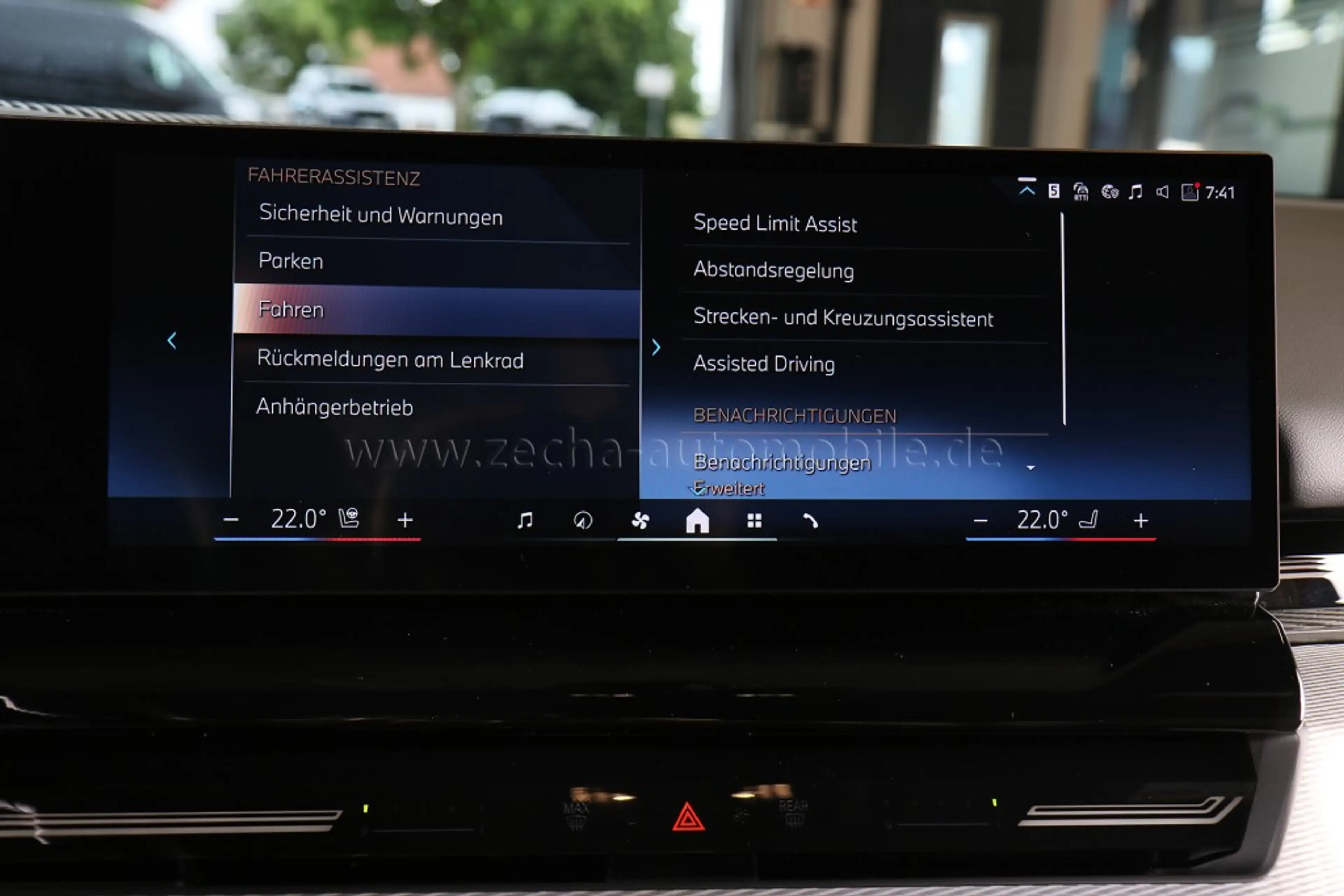 BMW 540 d xDr. Touring M-SportPRO.AHK.Standhzg.Sitzbel. — photo 15