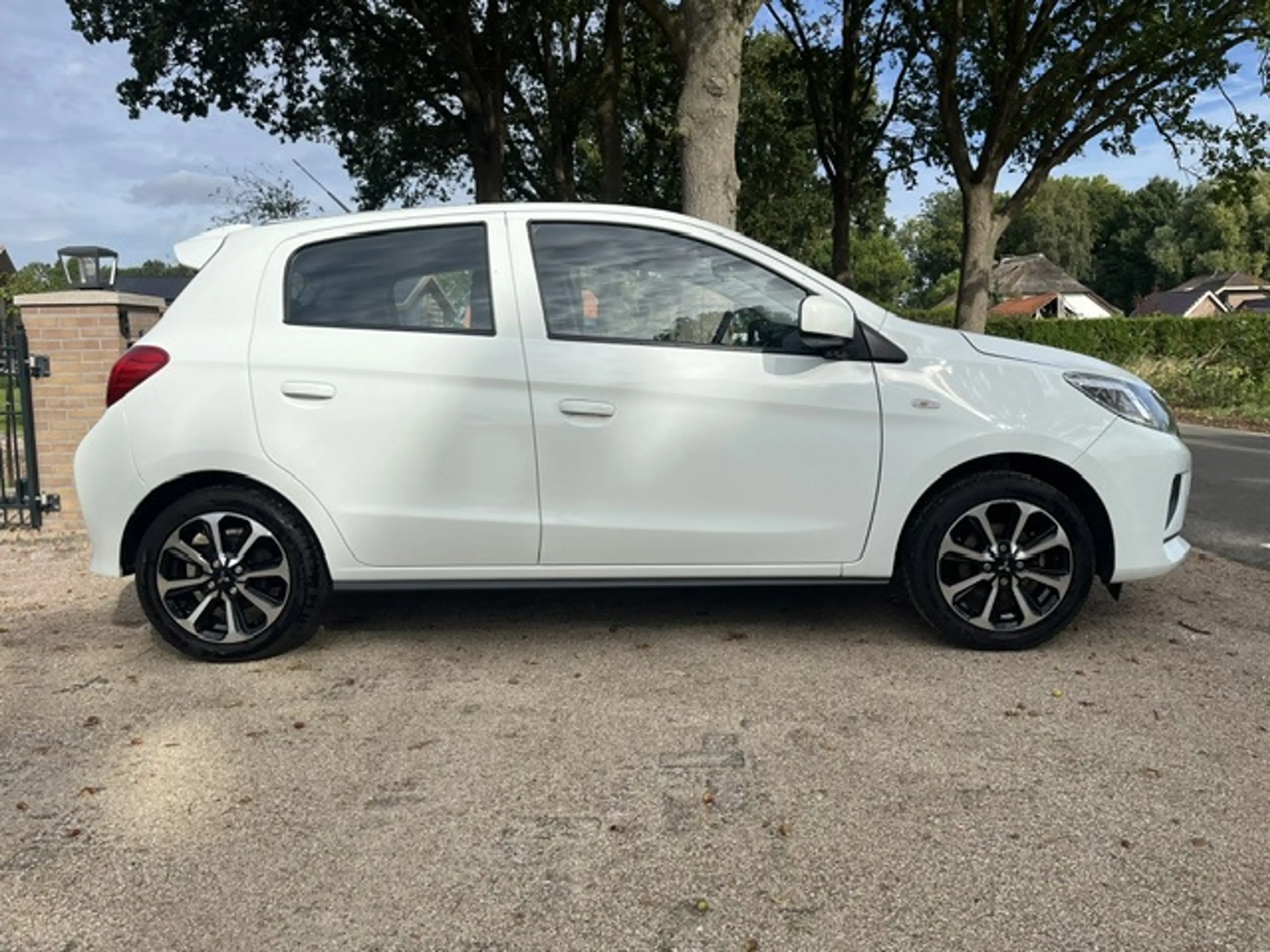 Mitsubishi Space Star 1.2 Connect+ 15dkm!! 2023, Airco, Navigatie, Apple — photo 10