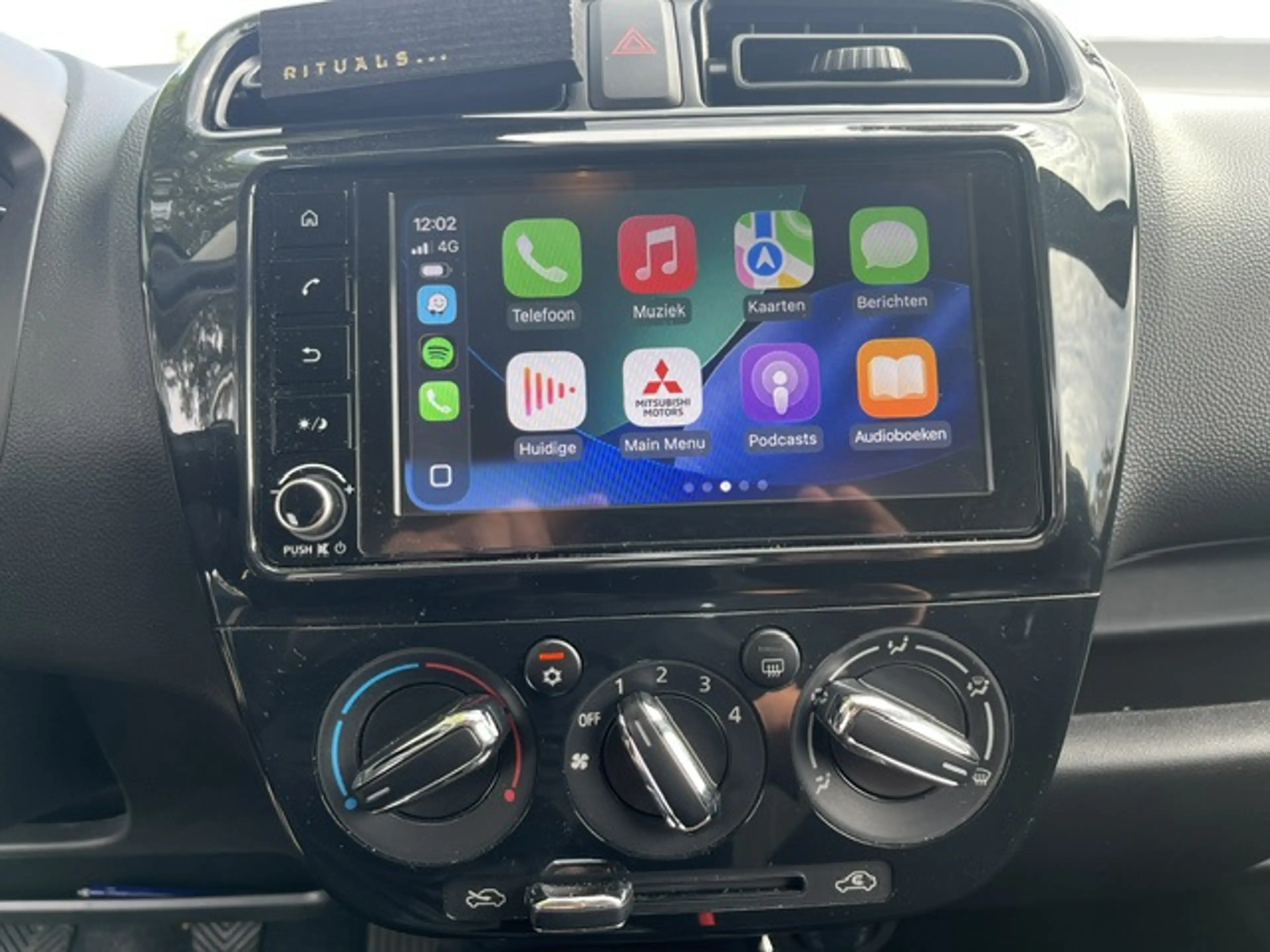 Mitsubishi Space Star 1.2 Connect+ 15dkm!! 2023, Airco, Navigatie, Apple — photo 6