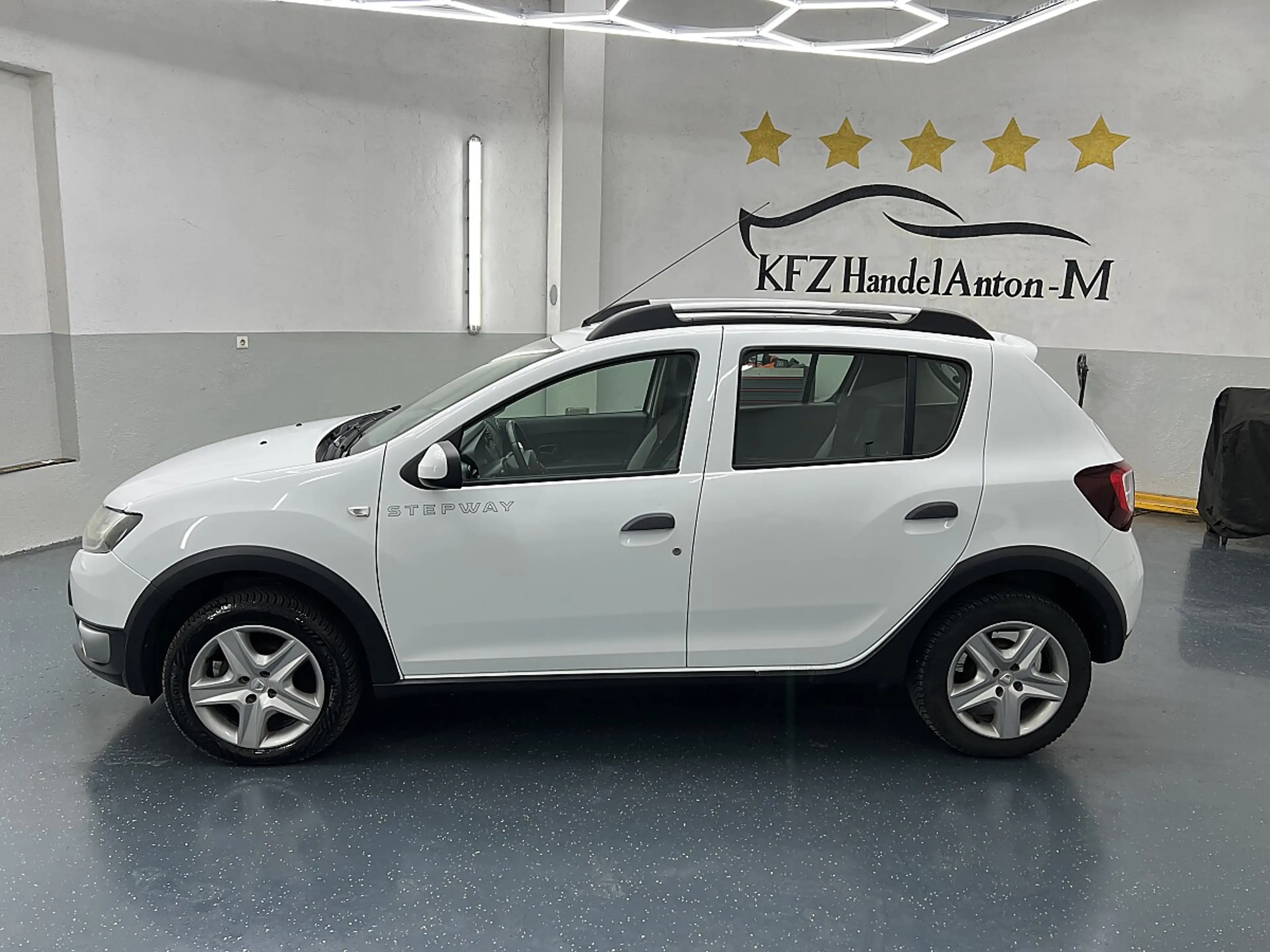 Dacia Sandero II 1.5 dCi Stepway *SOFORT FINANZIERUNG MÖGLICH* — photo 2