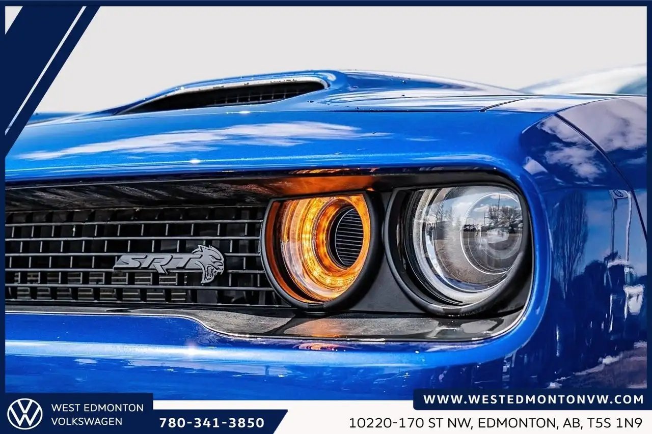 Dodge Challenger photo Dodge Challenger