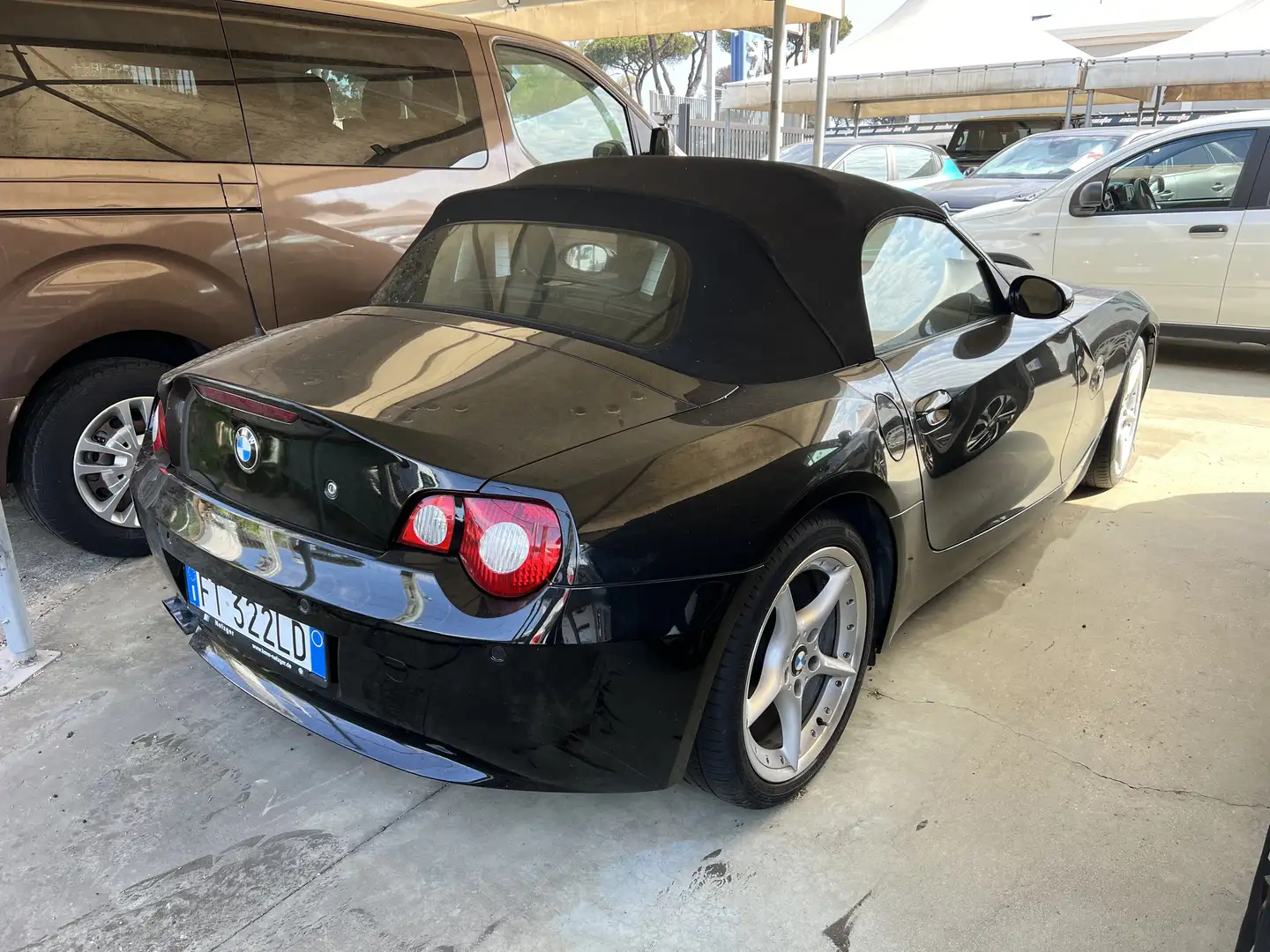 BMW Z4 Roadster 2.2i Nero - 1