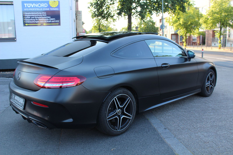 Mercedes-Benz C 200 AMG LINE+WIDESCREEN+PANO+KAMERA+TOTEWINKEL — photo 4