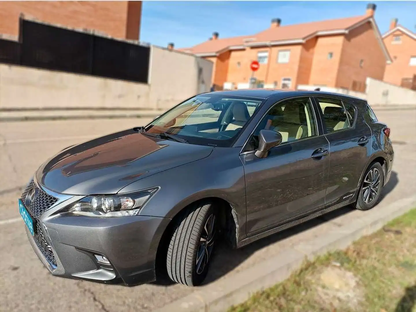 Lexus CT 200h Business Grey - 2