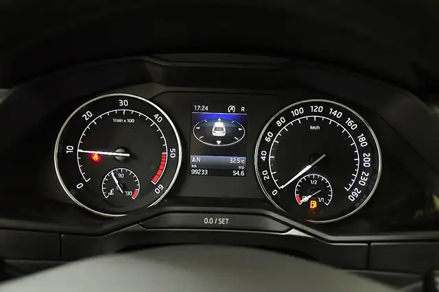 Skoda Superb view 20