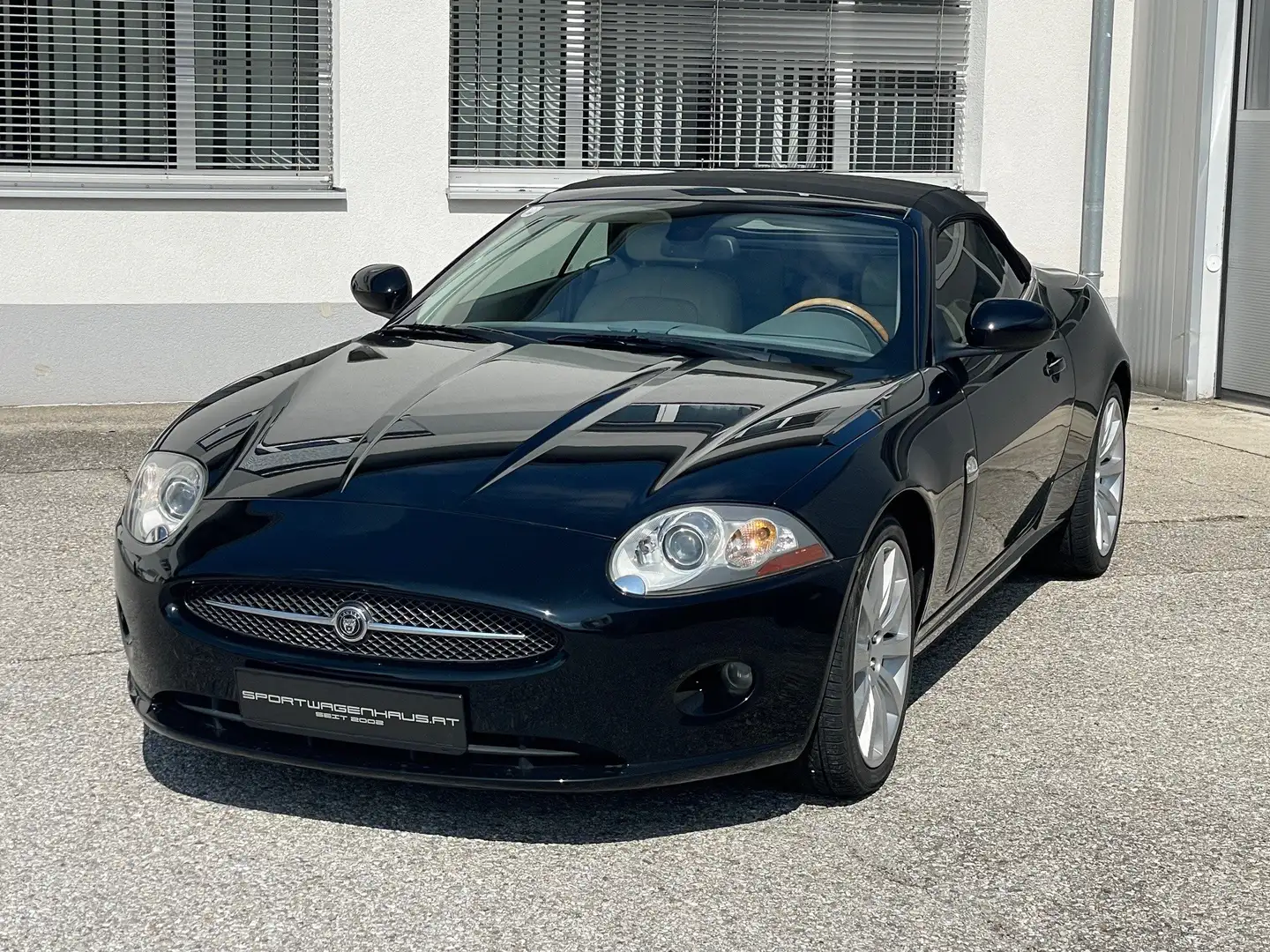 Jaguar XK8 XK8 Cabrio - 1