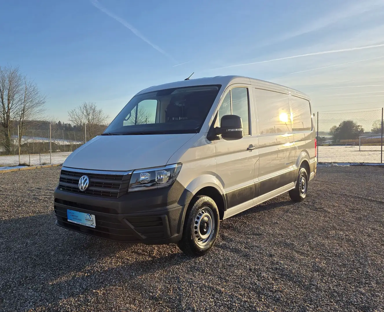 Volkswagen Crafter Kasten 35 mittellang FWD Weiß - 1