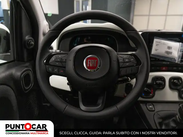 Fiat Panda view 9