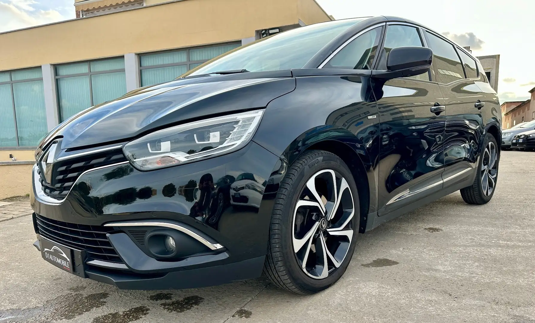 Renault Grand Scenic Blue dCi 120 CV BOSE EDITION 7 posti Nero - 2