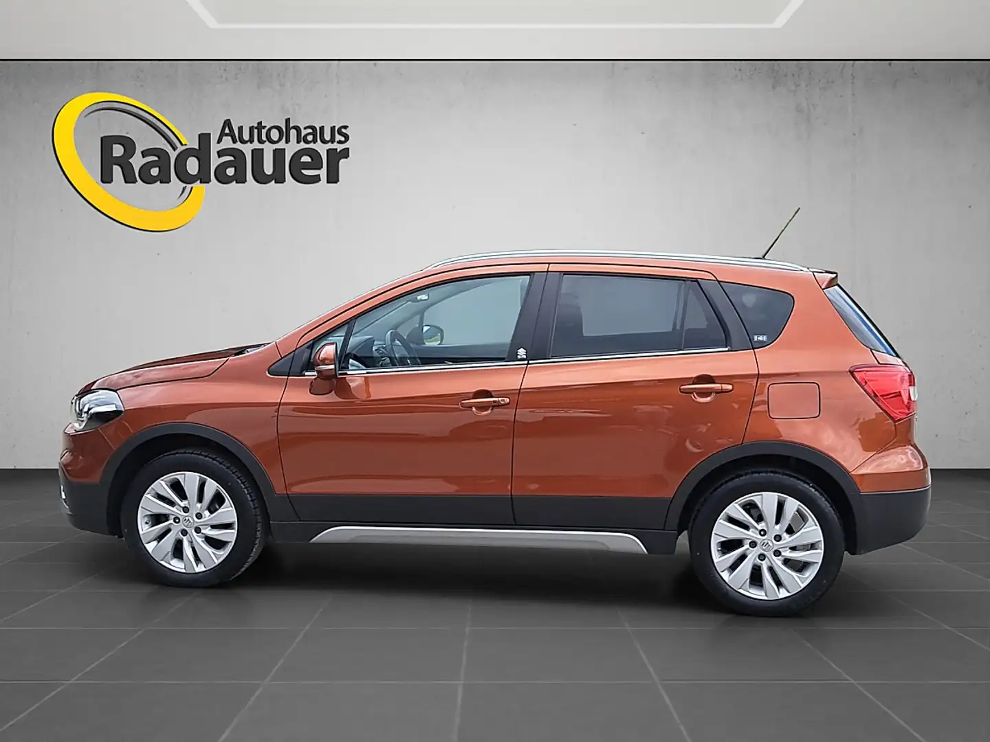 Suzuki SX4 S-Cross 1.4 DITC HYBRID Shine Braun - 2