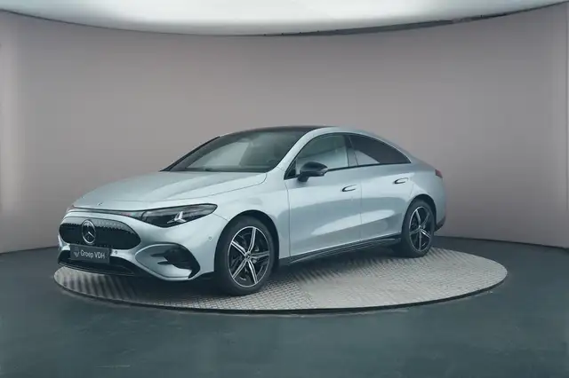 Mercedes-Benz CLA 200 Cars AMG Line