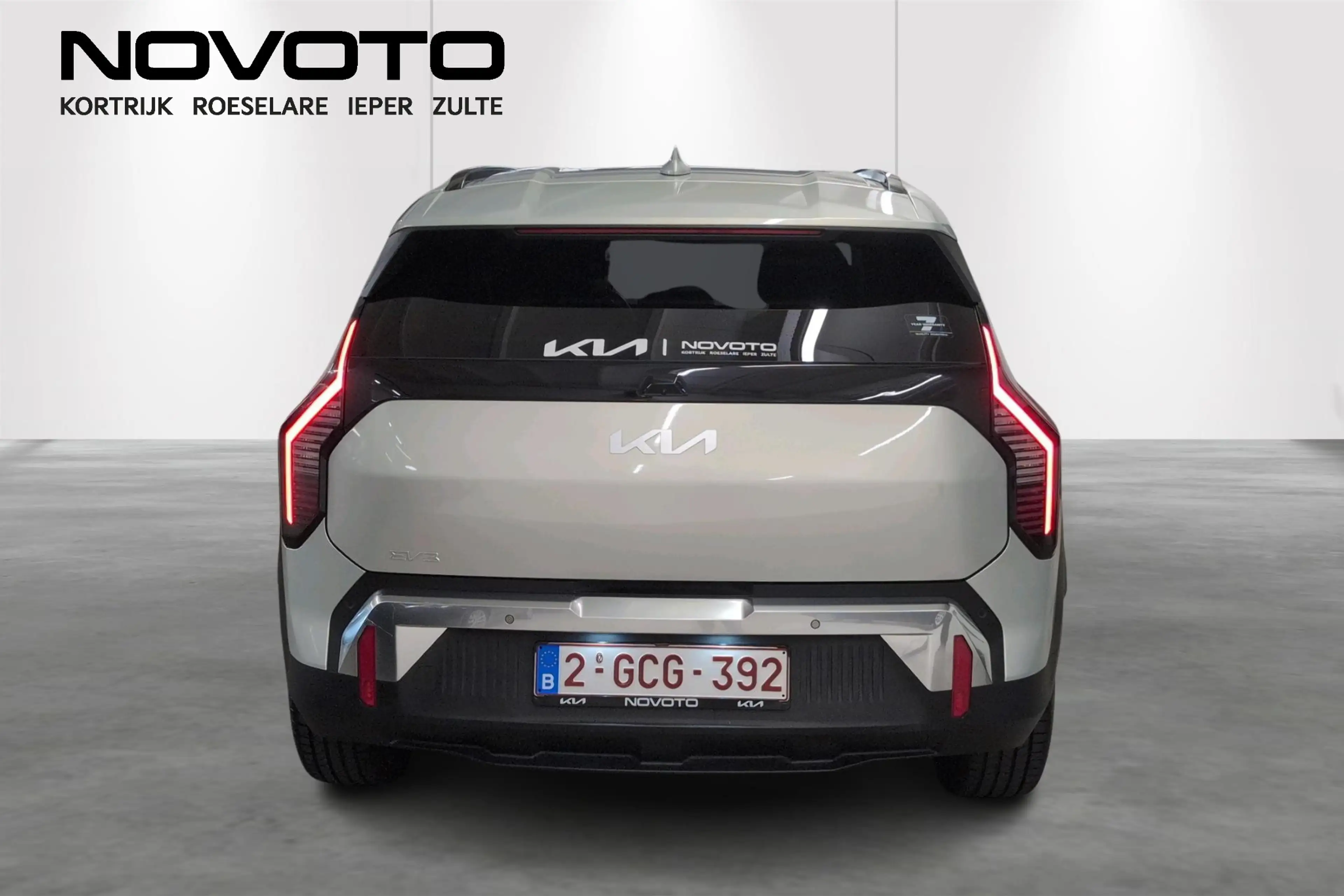 Kia EV3 BEV 58,3 kWH Earth — photo 9