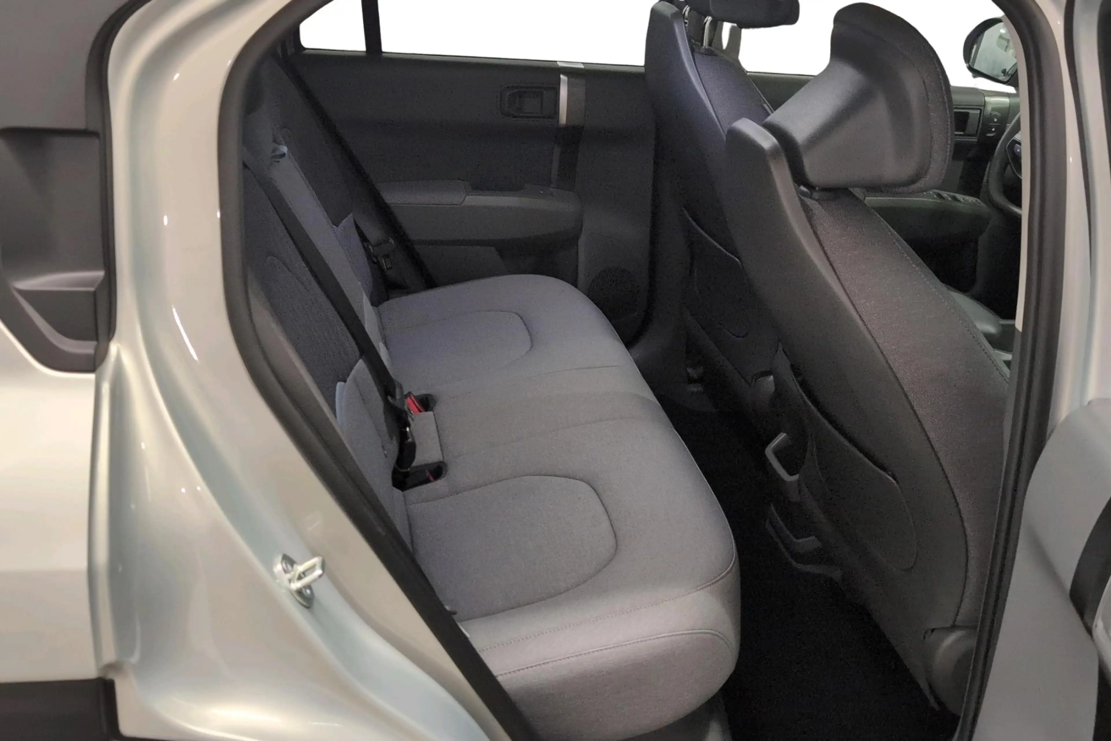 Kia EV3 BEV 58,3 kWH Earth — photo 7