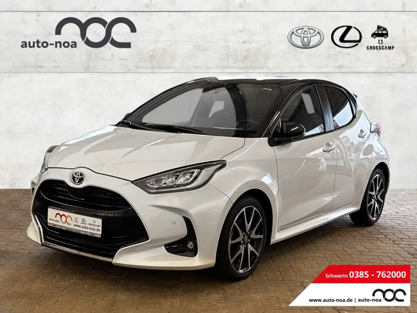 Toyota Yaris Hybrid Style HUD Navi Soundsystem JBL LED Apple Ca Weiß - 1