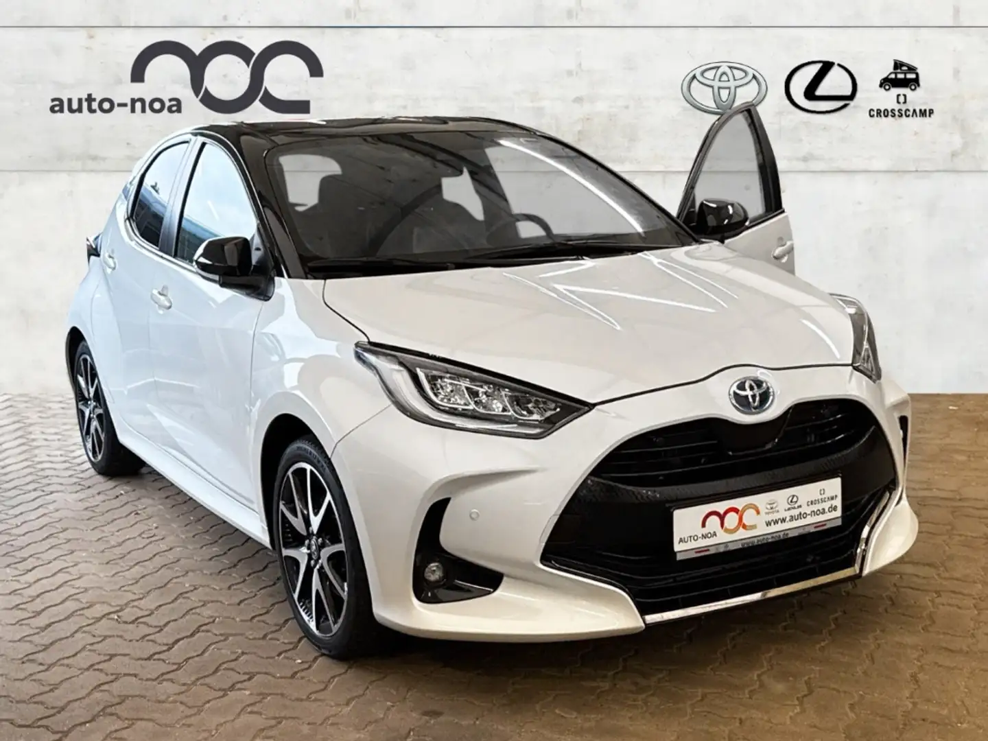 Toyota Yaris Hybrid Style HUD Navi Soundsystem JBL LED Apple Ca Weiß - 2