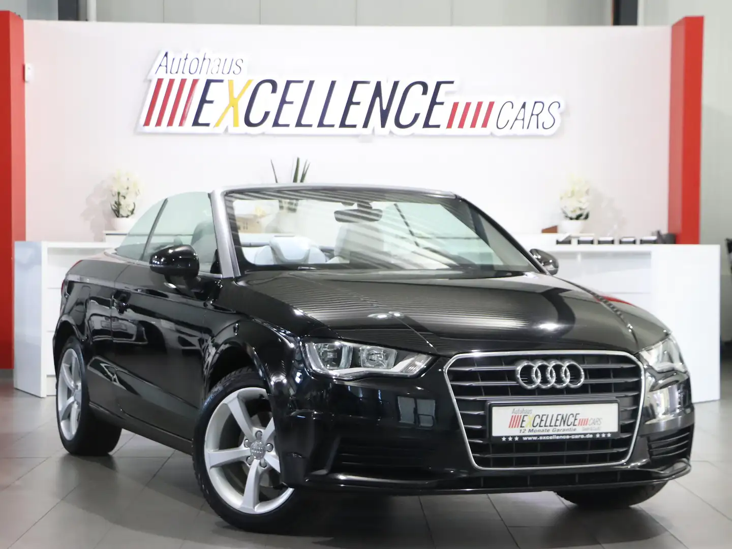 Audi A3 Cabriolet 1.4 TFSI Attraction / LEDER / NAVI+ Schwarz - 1