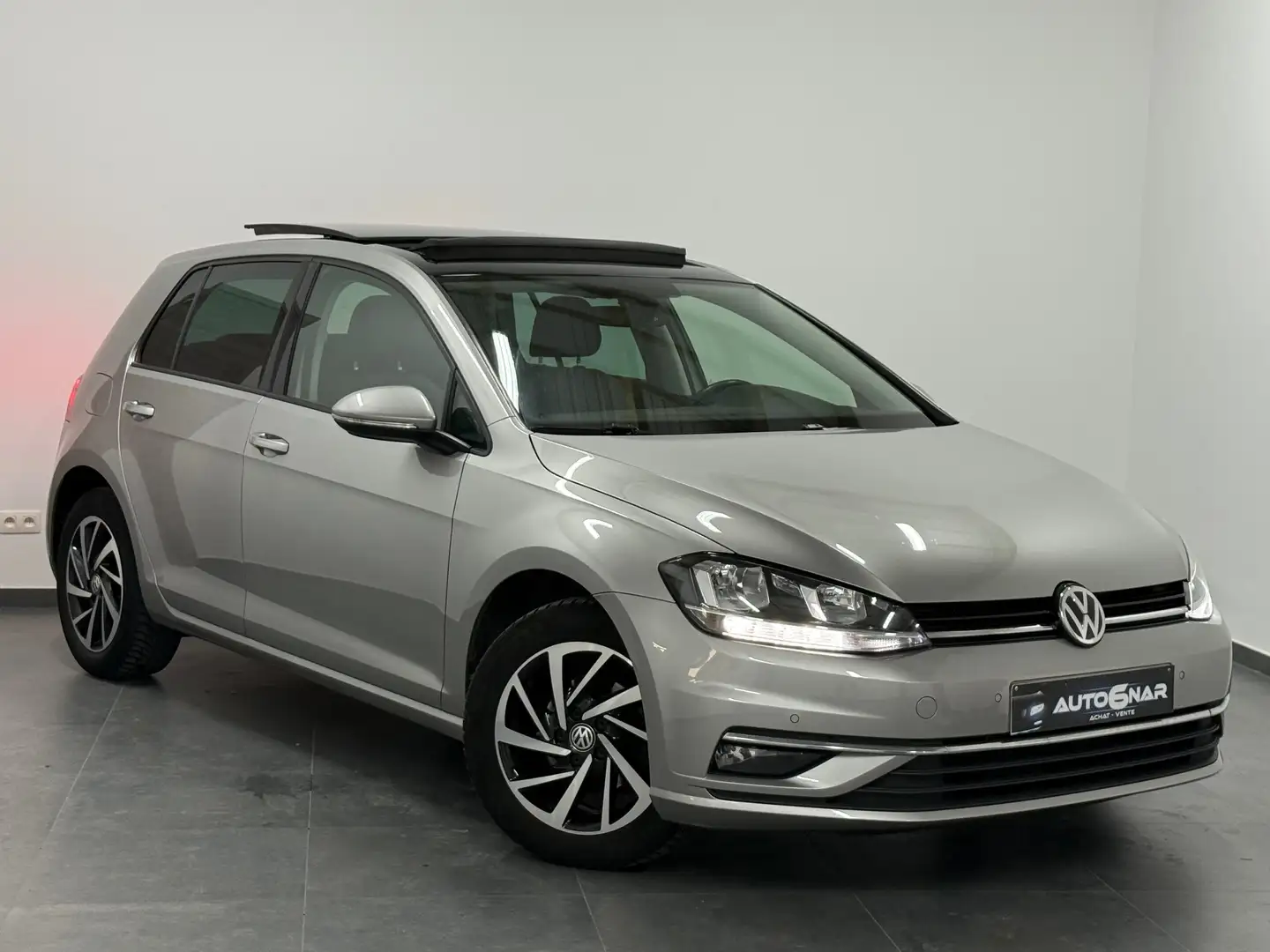 Volkswagen Golf Golf 1.0 TSI Eu6d-Temp - CarPlay - Camera - TO Silver - 1
