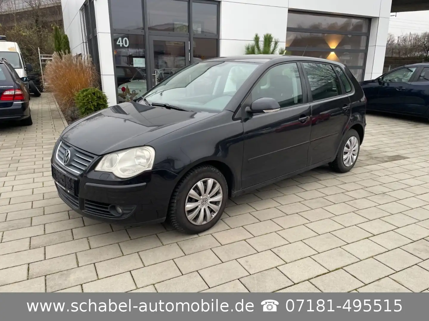 Volkswagen Polo IV Sportline 1.4 Klimaaut. Sitzhzg TÜV NEU Schwarz - 1
