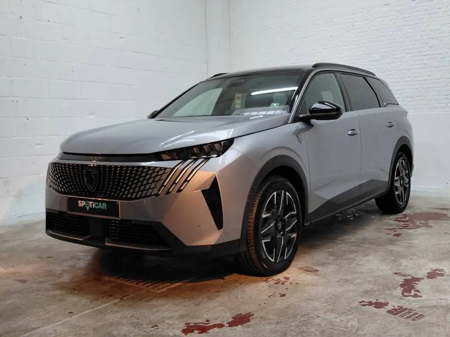 Peugeot 5008 3 1.2 HYBRID 136 e-DSC6 GT Grijs - 2