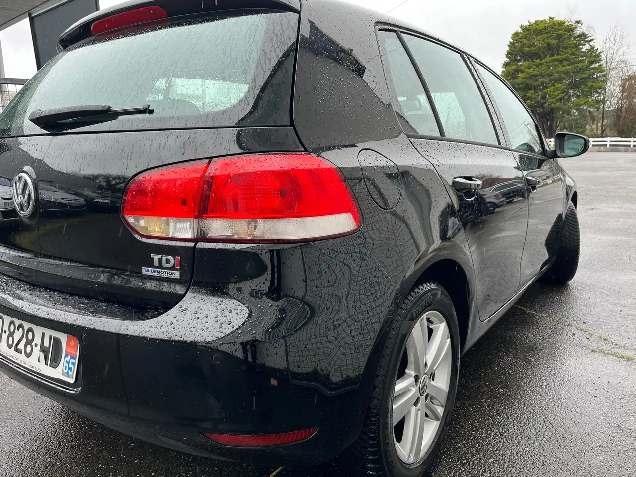 Volkswagen Golf Standard Model — photo 2