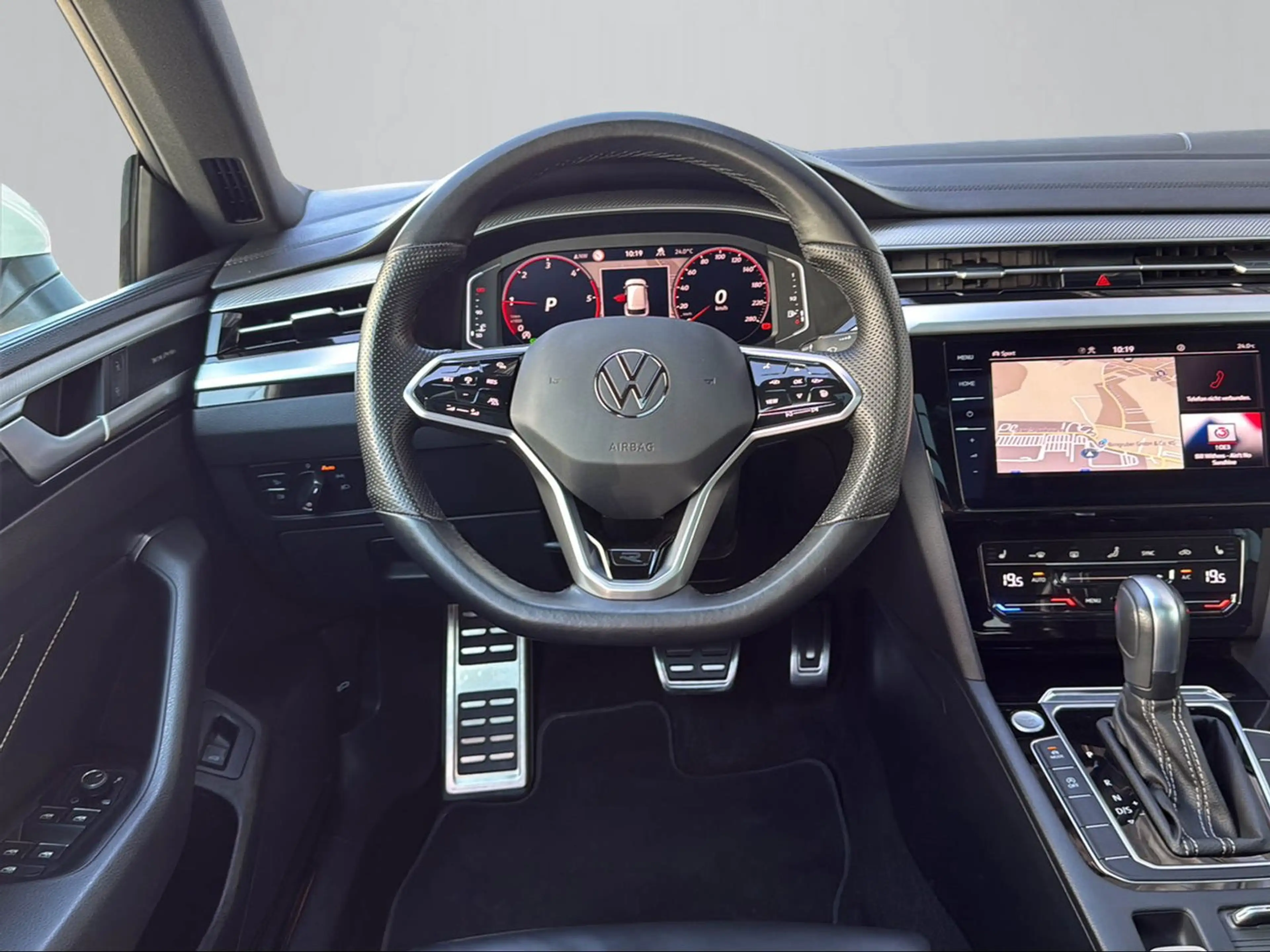 Volkswagen Arteon R-Line TDI DSG — photo 12