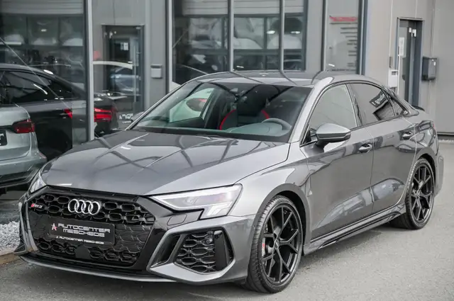 Audi RS3 view 2