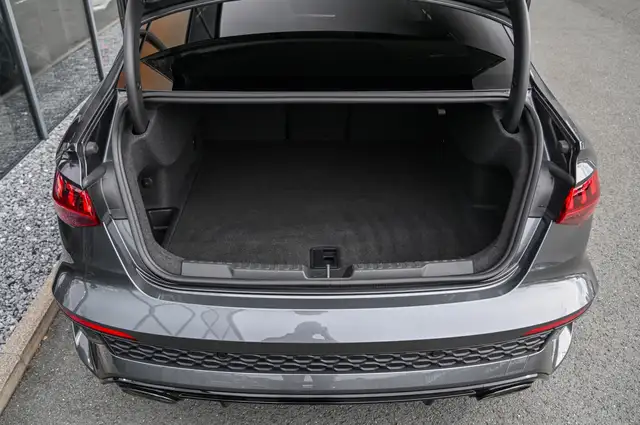 Audi RS3 view 8