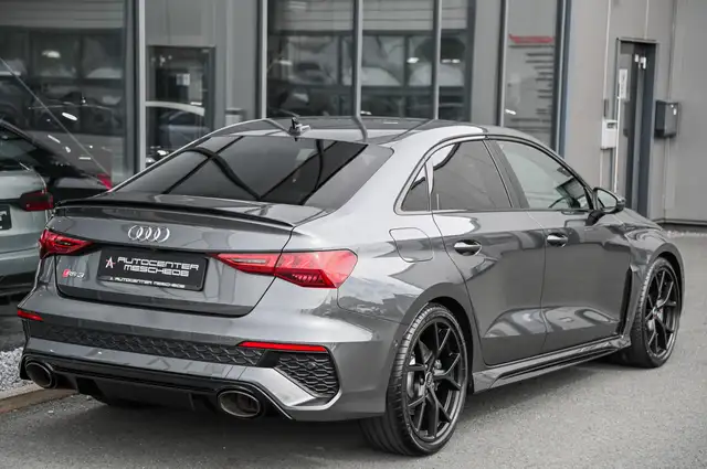 Audi RS3 view 4