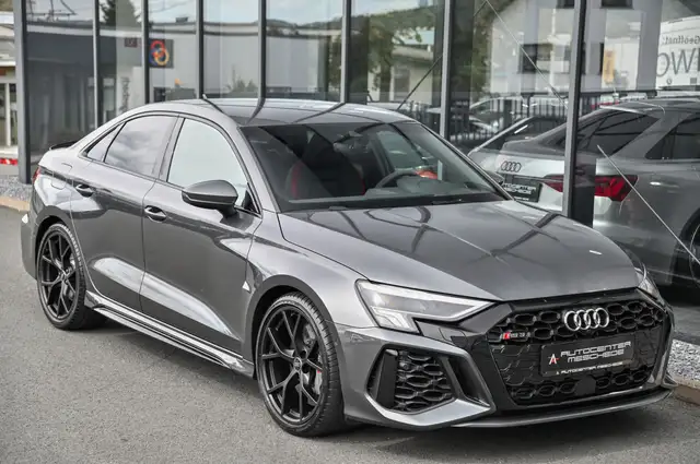 Audi RS3 view 3