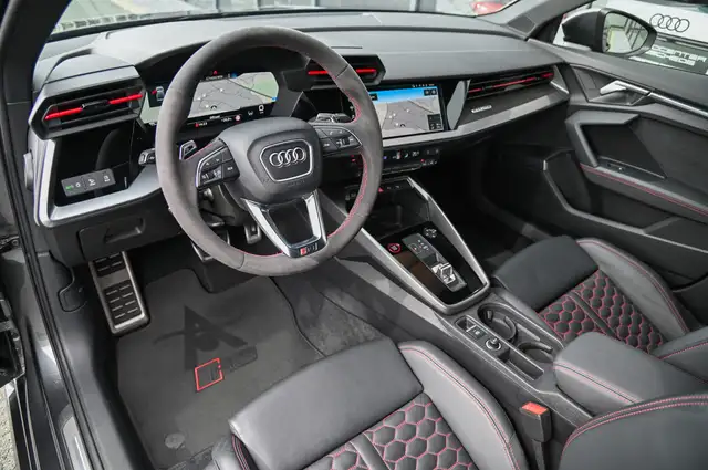 Audi RS3 view 9