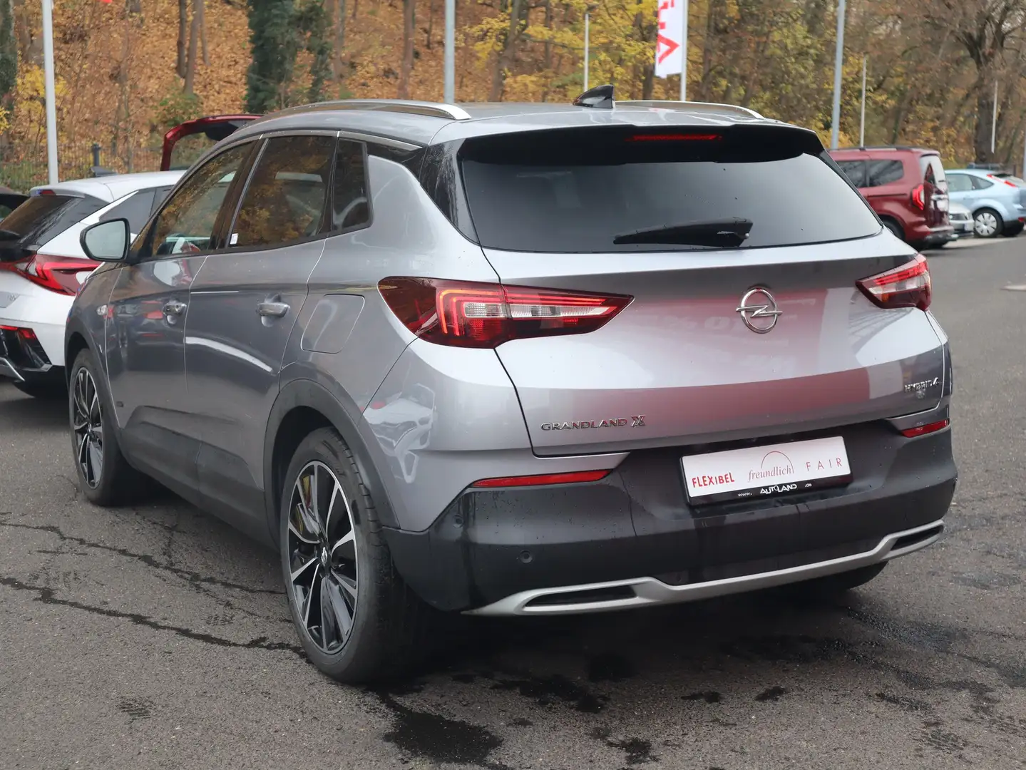 Opel Grandland X Hybrid Ultimate 4x4 360° AHK LED PDC Gris - 2