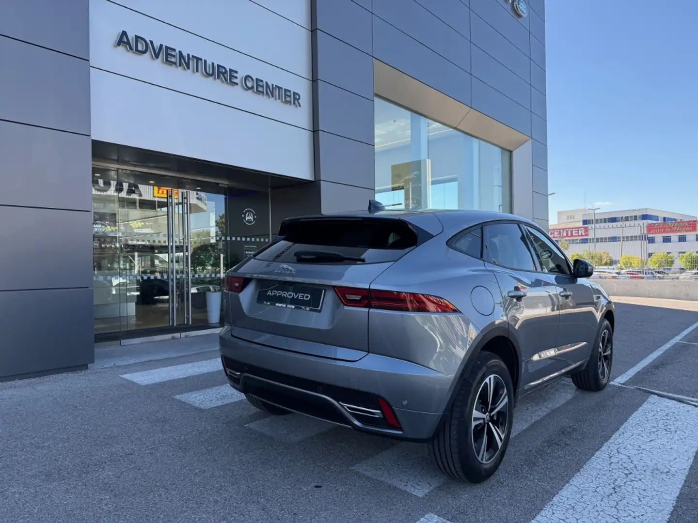 Jaguar E-Pace 2.0D I4 R-Dynamic S AWD Aut. 163 Gris - 2