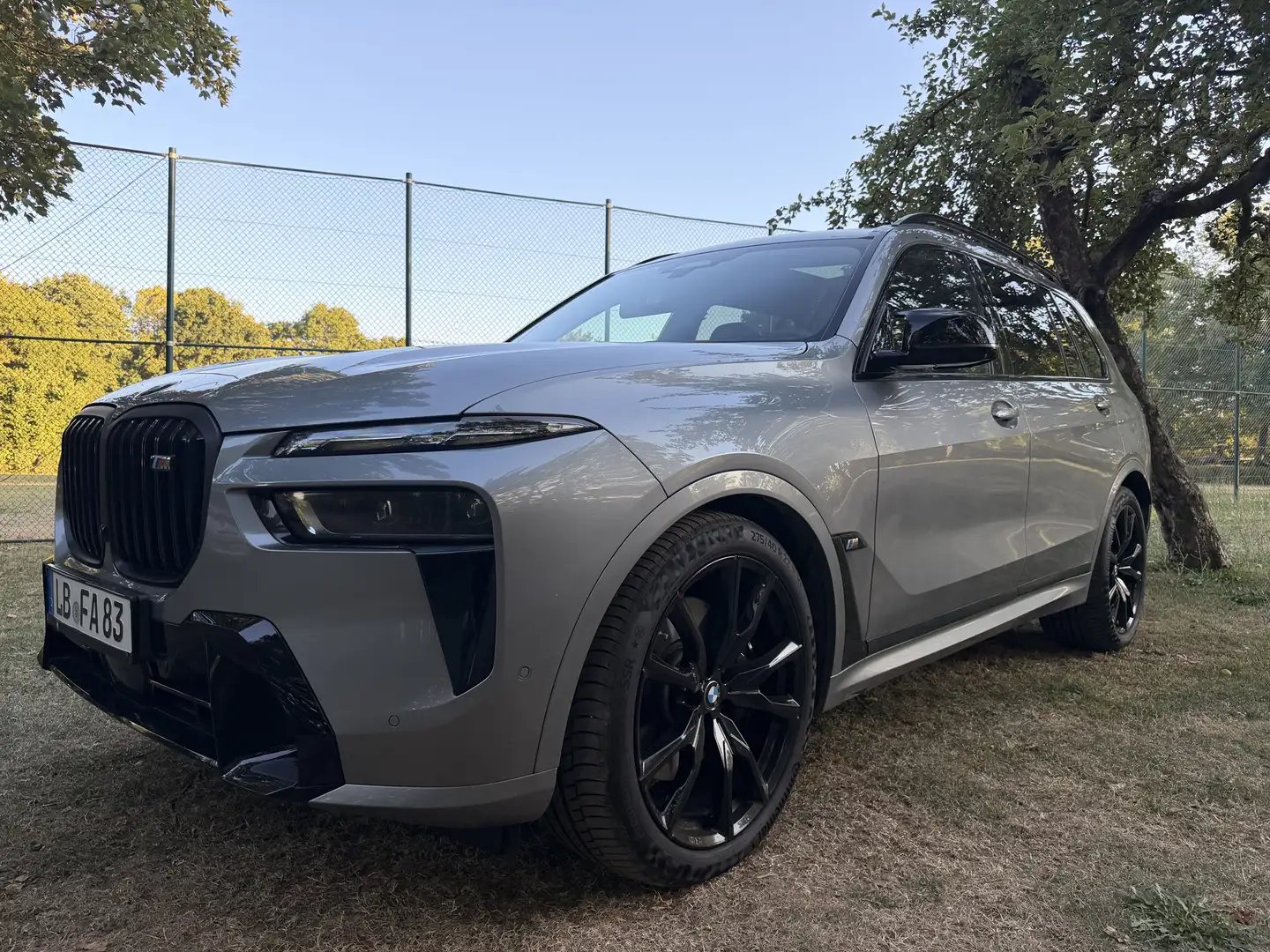 BMW X7 M X7 M60i Kristall indi-Vollleder,Exucutive,Sky,BPS Grau - 2