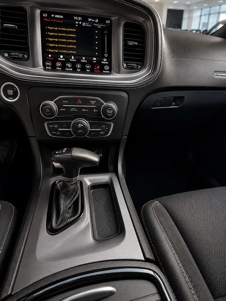 Dodge Charger 2023 — фото 14