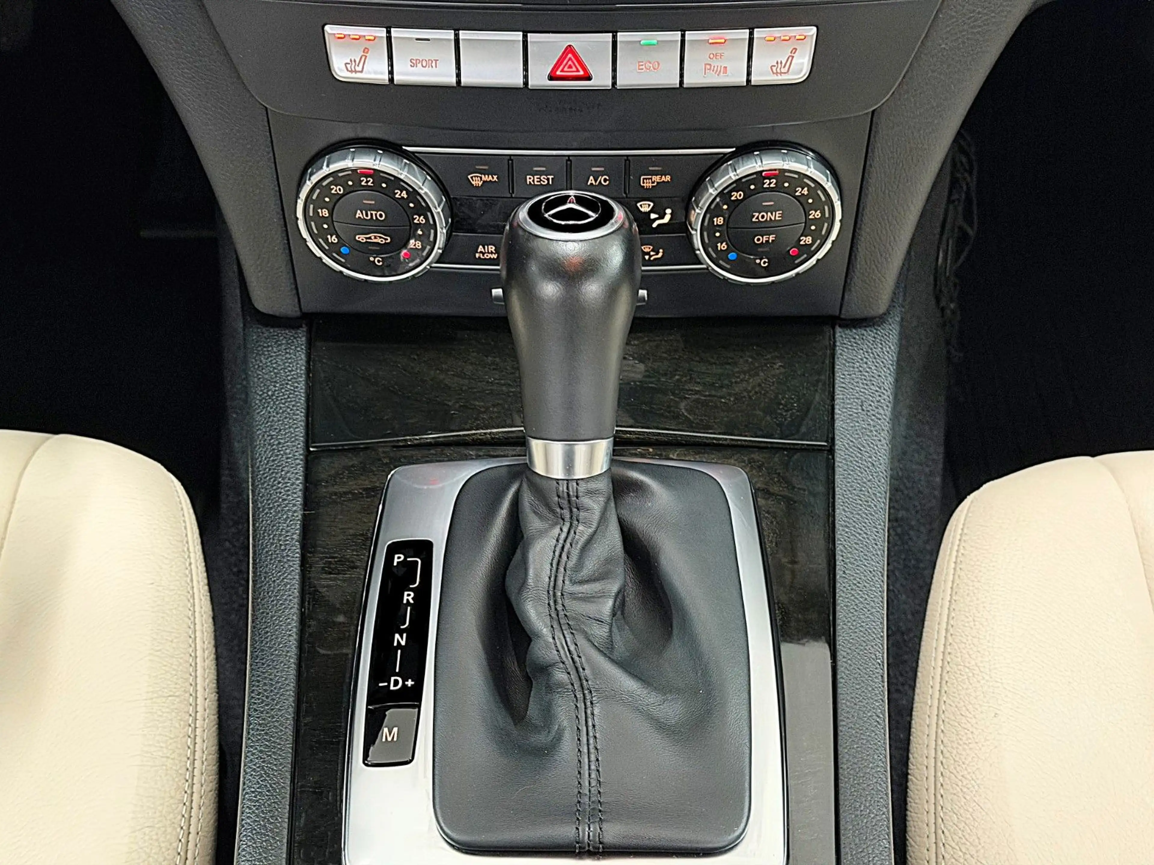 Mercedes-Benz C 250 CDI 7G-TRONIC AVANTGARDE*TOP-ZUSTAND* — photo 11