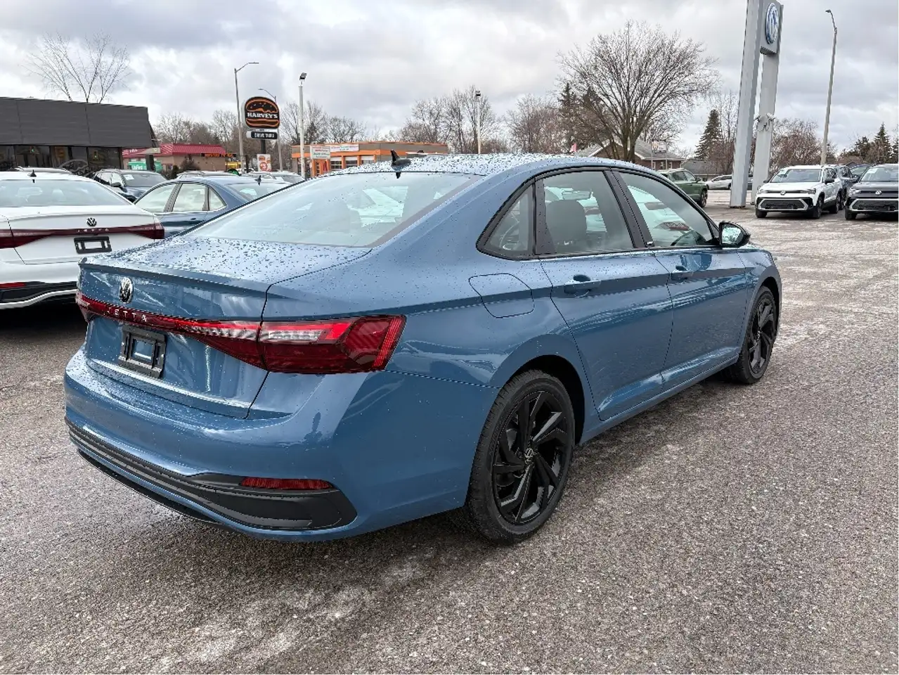 Volkswagen Jetta снимка Volkswagen Jetta