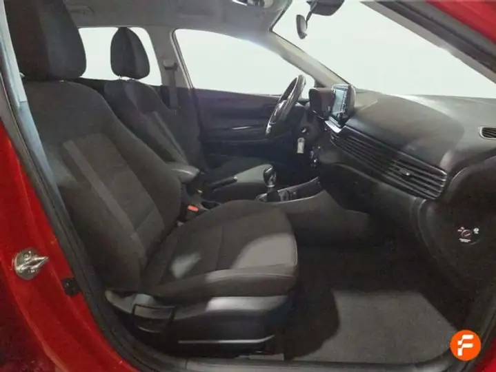 Hyundai i20 5P TGDI 1.0 KLASS 2024, foto 14