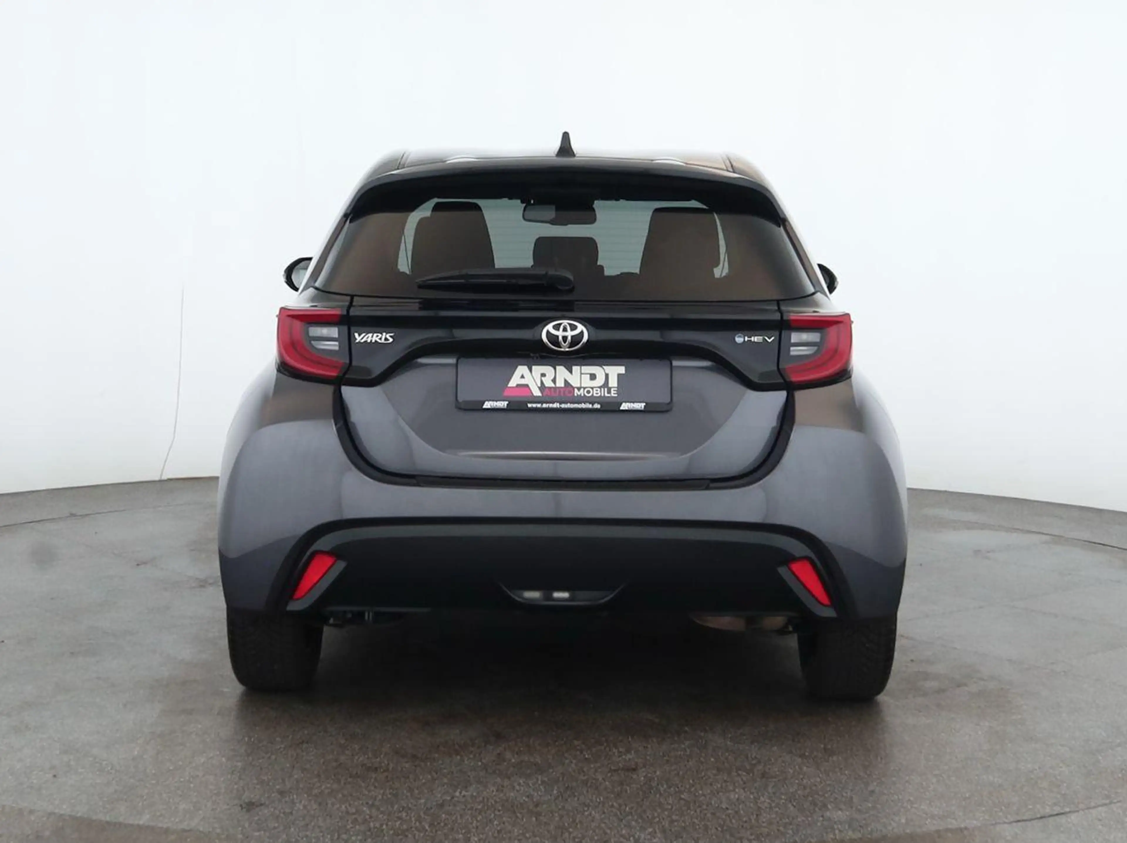 Toyota Yaris Hybrid 116 Teamplayer LED App SHZ Key Kam — photo 6