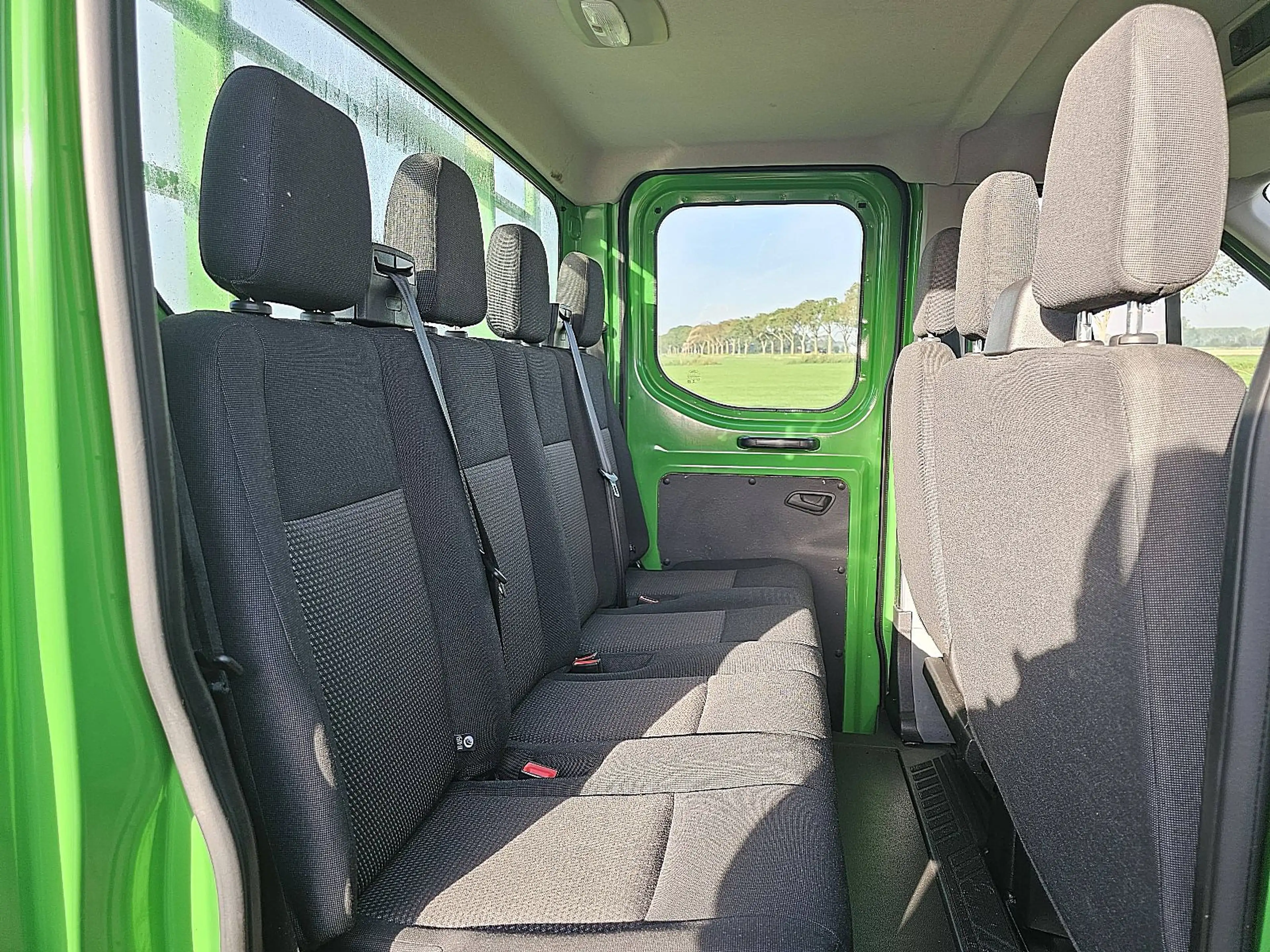 Ford Transit 2.0 TDCI 130 DC L4 AMB. — photo 13