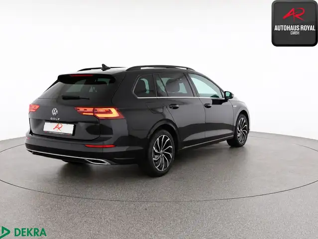 Volkswagen Golf view 5