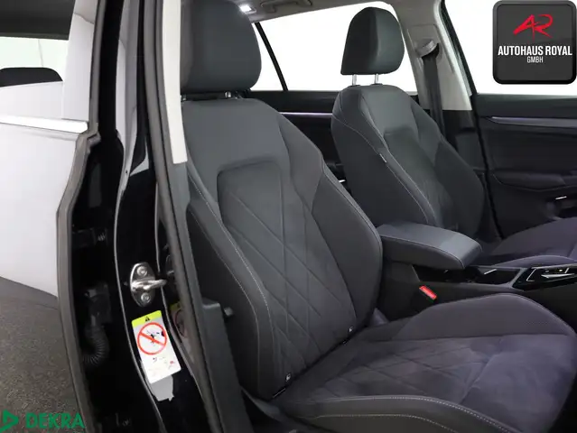 Volkswagen Golf view 11