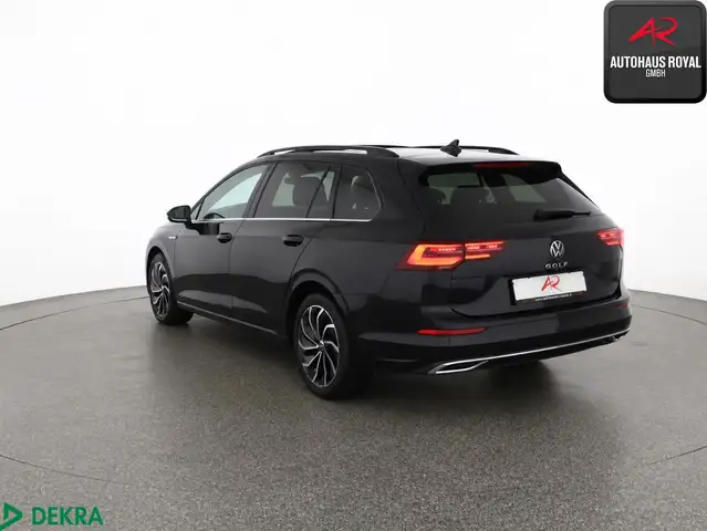 Volkswagen Golf view 3