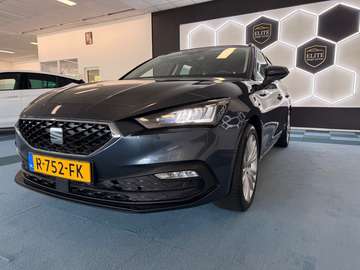 Sportstourer 1.0 TSI Style Business Intense