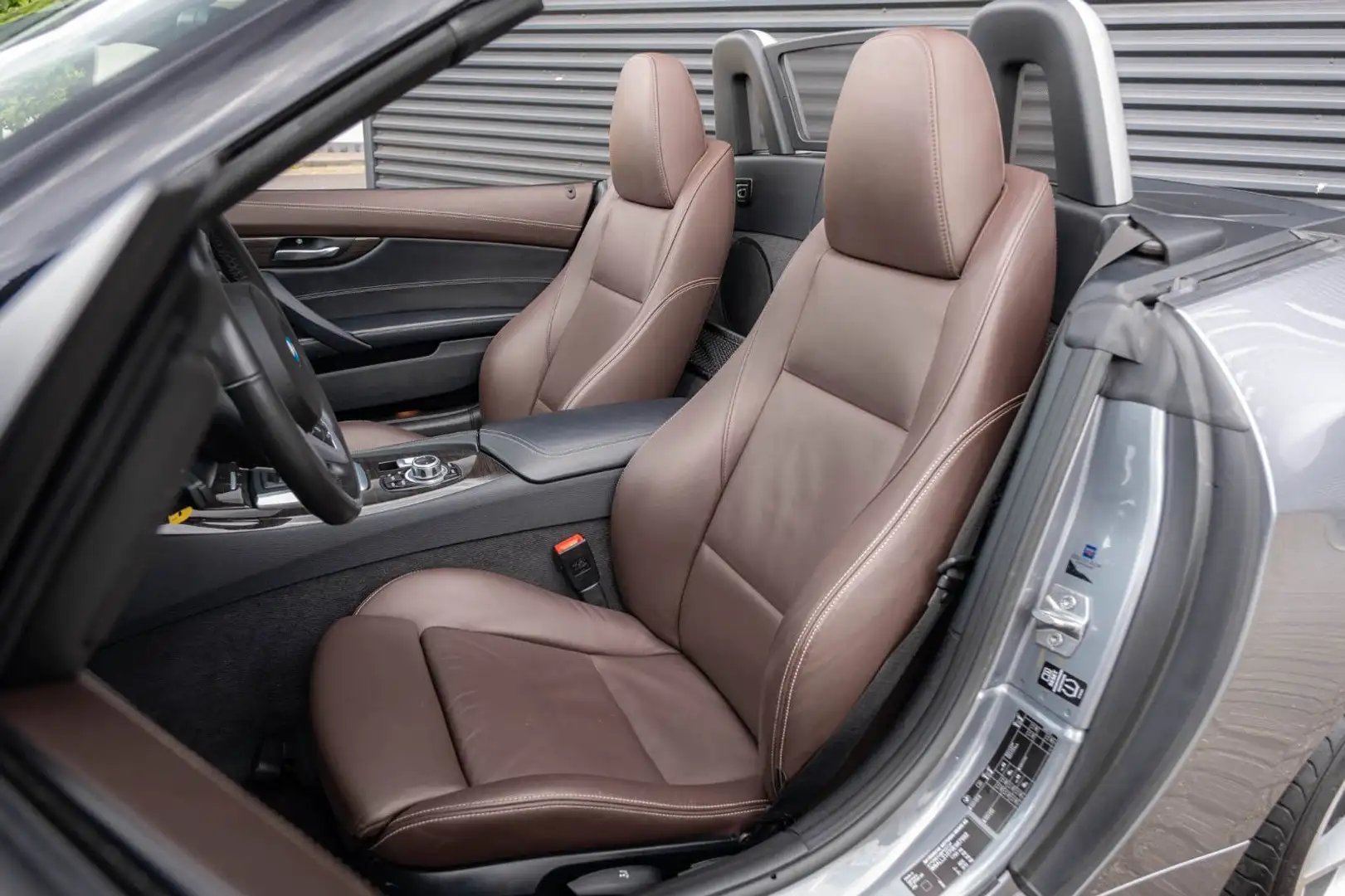 BMW Z4 Baureihe Z4 Roadster sDrive 20i Gris - 2
