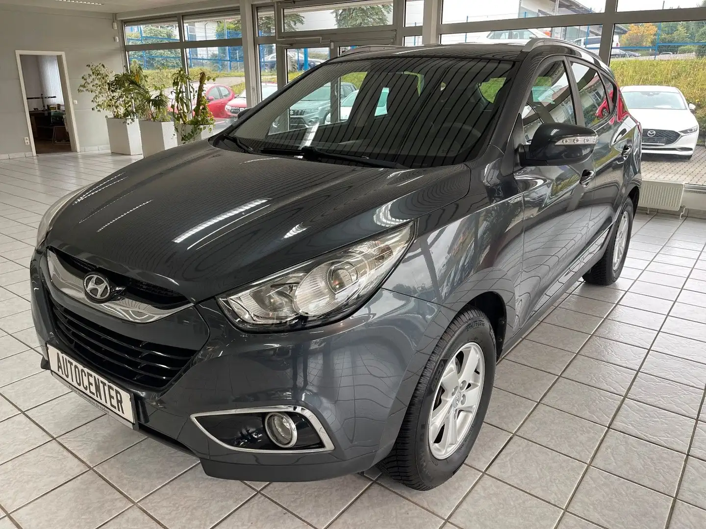 Hyundai iX35 Style 2WD *Leder*ggf.AHK*SiitzHeiz*Klima* Grau - 1