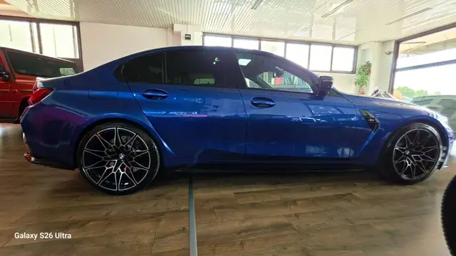 BMW M3 view 11