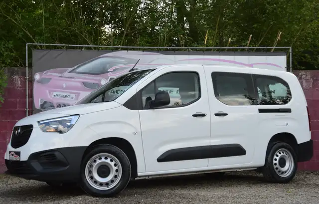 Opel Combo Life 1.5TDBlue 5PL UTILITAIRE NEUF CARPLAY 10.383KM