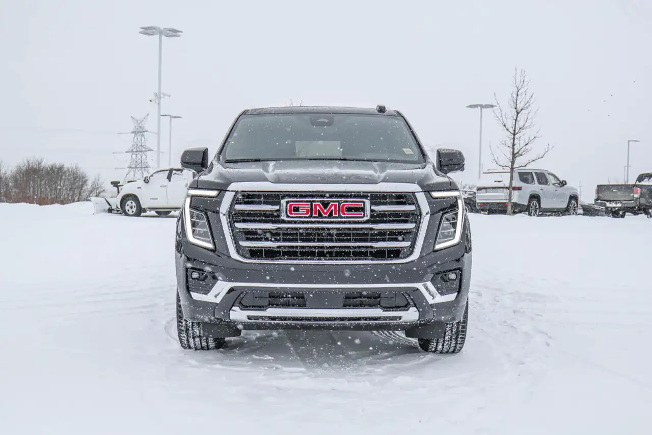 GMC Yukon снимка GMC Yukon